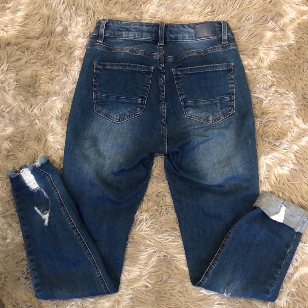 Denim Jeans / Ripped Leg - Picture 4 of 4